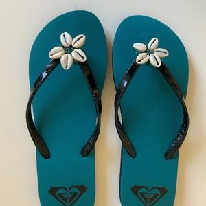 ROXY FLIP FLOPS